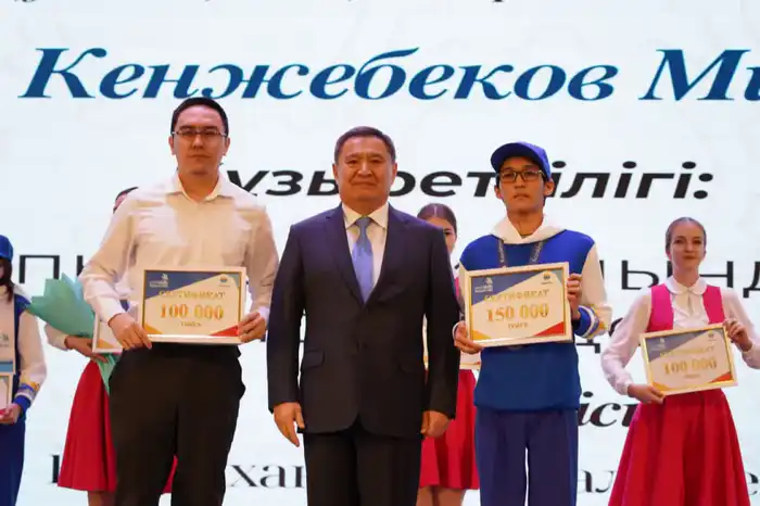 Итоги Года рабочих профессий: наградили студентов колледжей (5)