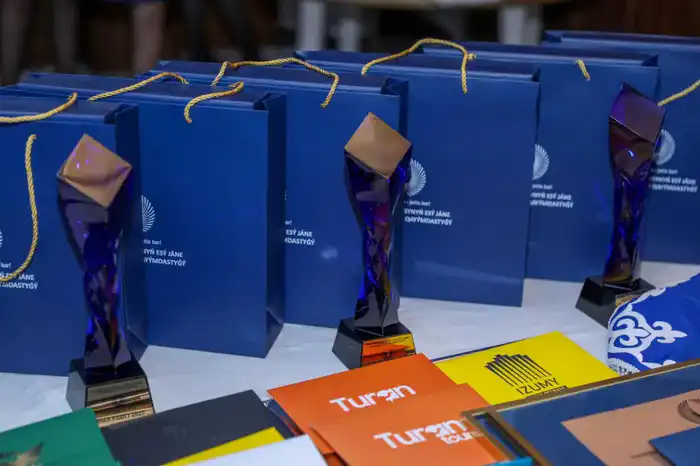 ТУРКЕСТАН: НАГРАЖДЕНЫ ЛУЧШИЕ СПЕЦИАЛИСТЫ, ВНЕСШИЕ ВКЛАД В РАЗВИТИЕ ВОДНЫХ ВИДОВ СПОРТА (5)