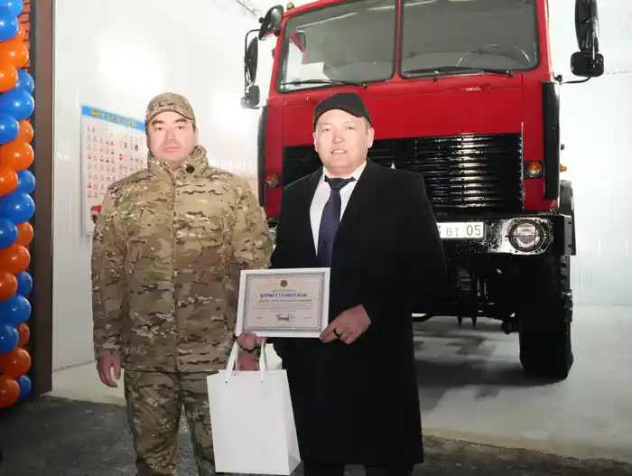 Глава МЧС ввел в эксплуатацию 120-й ДПФ «Ауыл құтқарушылары» (5)