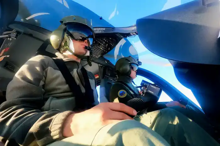 Сегодня в Казахстане отмечают День армейской авиации (2)