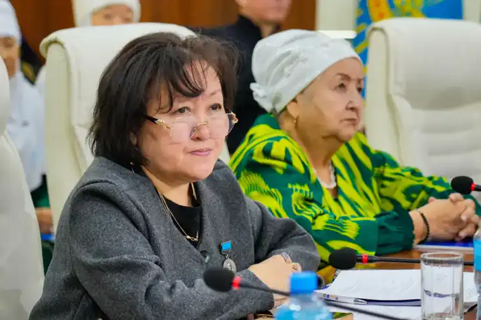 Вопросы укрепления семейных ценностей и роли женщин в развитии общества обсудили в Астане (6)