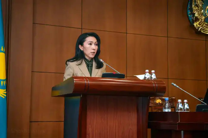 Под председательством Министра юстиции Республики Казахстан Ерлана Сарсембаева состоялось расширенное заседание коллегии Министерства юстиции (5)