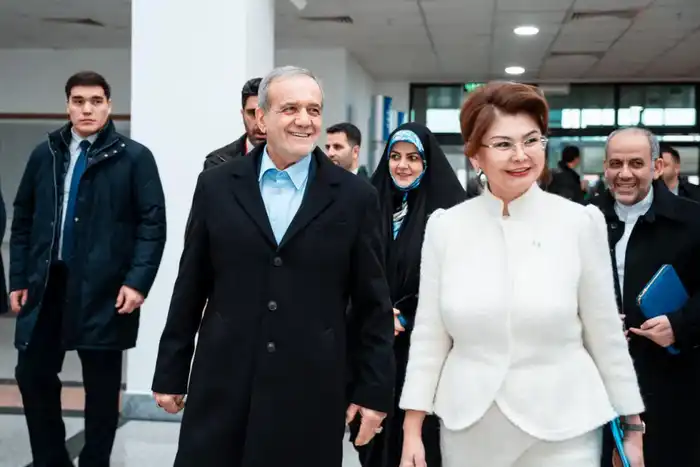 ПРЕЗИДЕНТ ИРАНА ПОСЕТИЛ ЦЕНТР СЕРДЦА (3)