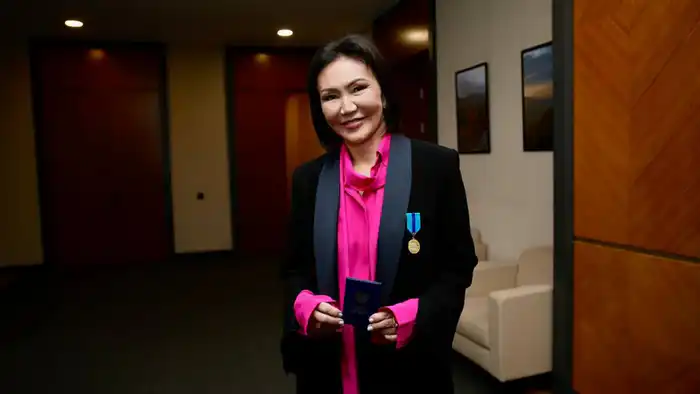 В Восточном Казахстане вручили госнаграды в честь Дня Независимости (8)