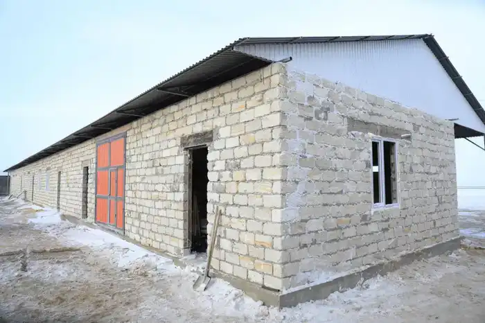 Глава региона Асхат Шахаров совершает рабочую поездку по Байганинскому району (7)