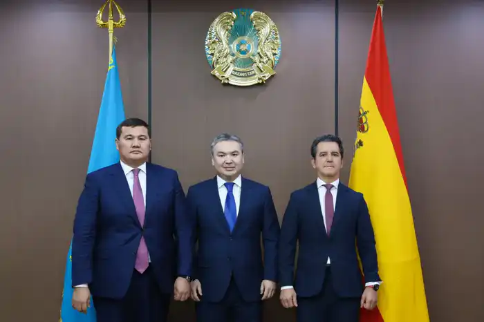 Подписано инвестиционное соглашение с Roca group (3)