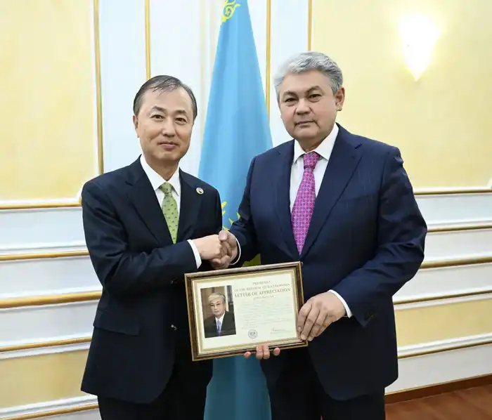 Министр иностранных дел Казахстана принял Посла Южной Кореи (3)