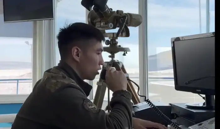 Военные летчики посвятили учебно-тренировочные полеты выдающемуся полководцу Бауыржану Момышулы (6)