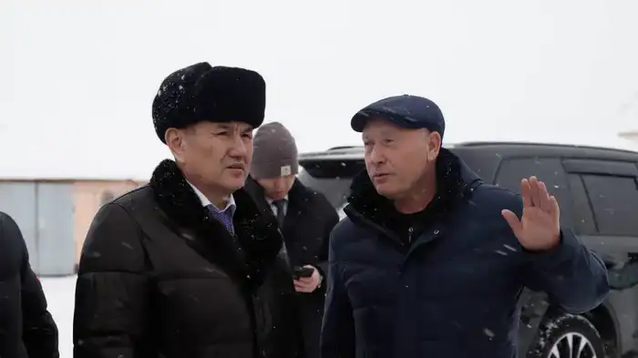 Аким ВКО провел встречу с населением района Самар (10)