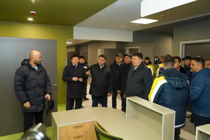 СТРОИТЕЛЬСТВО МНОГОПРОФИЛЬНОЙ БОЛЬНИЦЫ НА 570 МЕСТ В ТУРКЕСТАНЕ НАХОДИТСЯ ПОД КОНТРОЛЕМ (3)