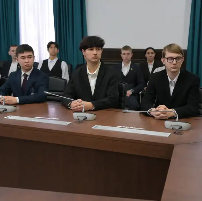 В Павлодаре вручили премию акима области «Шебер асуы» (2)