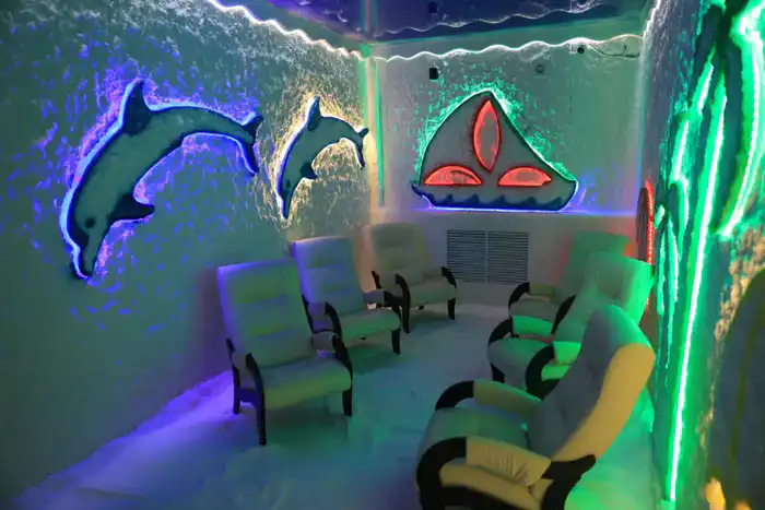 Асхат Шахаров поздравил детей с Новым годом в социальном центре и детской больнице (9)