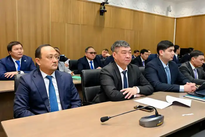 Прошло заседание акимата (10)