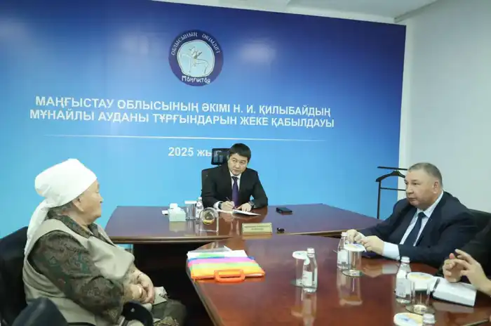 Нурдаулет Килыбай принял жителей Мунайлинского района по личным вопросам (10)