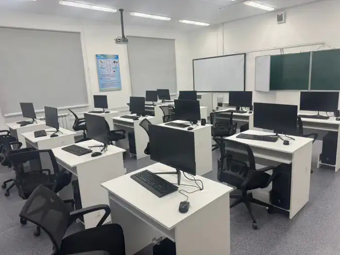 Более 86 тысяч ученических мест введено на средства, изъятые у коррупционеров (3)