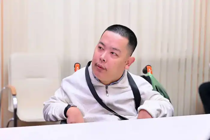 Аким области провел личный прием жителей города Семей (7)