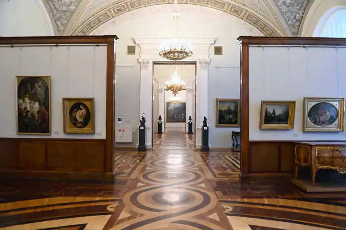 Экскурсия по Эрмитажу