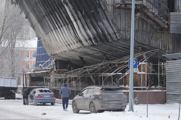 сгоревший кинотеатр