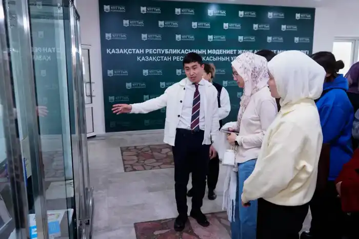 В Алматы обсудили литературное наследие Жакау Дауренбекова (3)