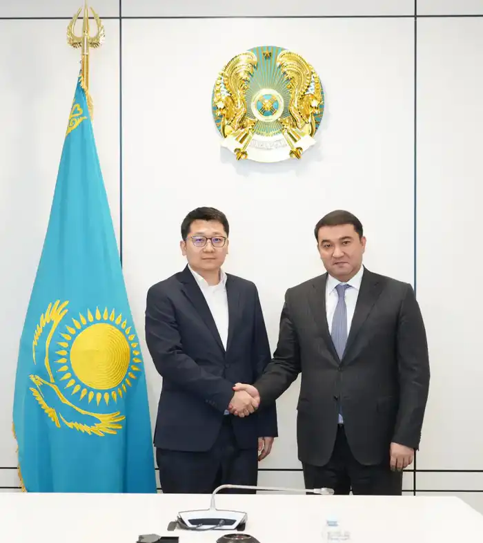 В ТУРКЕСТАНЕ ПРОВЕДЕНЫ ПЕРЕГОВОРЫ ПО ОТКРЫТИЮ ЛОГИСТИЧЕСКОГО ЦЕНТРА ДЛЯ ПЕРЕВОЗКИ ТОВАРОВ В ЕВРОПУ (8)