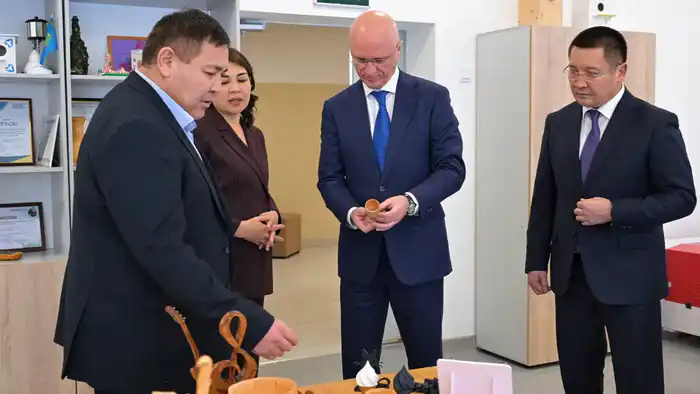 Роман Скляр ознакомился с ходом реализации энергетических, промышленных и социальных проектов Павлодарской области (10)