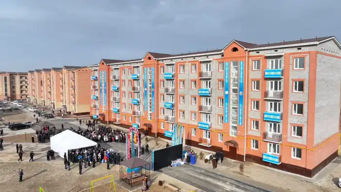 В Кызылорде 100 молодых семей получили жилье по региональной программе «Сыр жастары» (3)