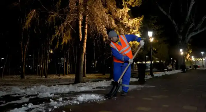 В Алматы городские службы работают в усиленном режиме в новогоднюю ночь (2)