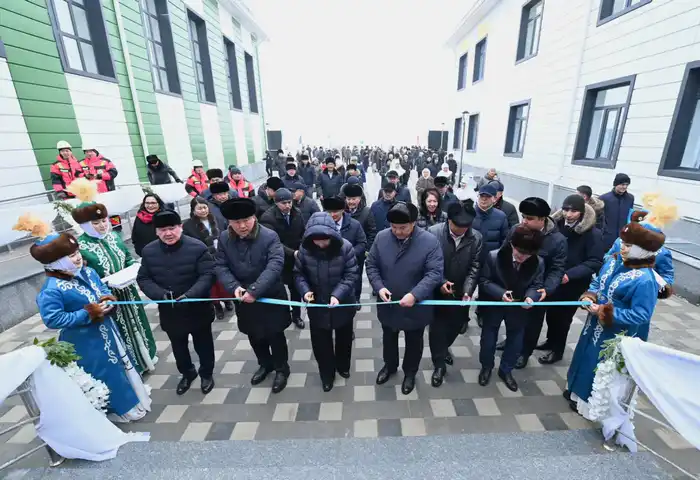 В селе Жаланаш Аральского района сдана в эксплуатацию школа на 150 мест (9)