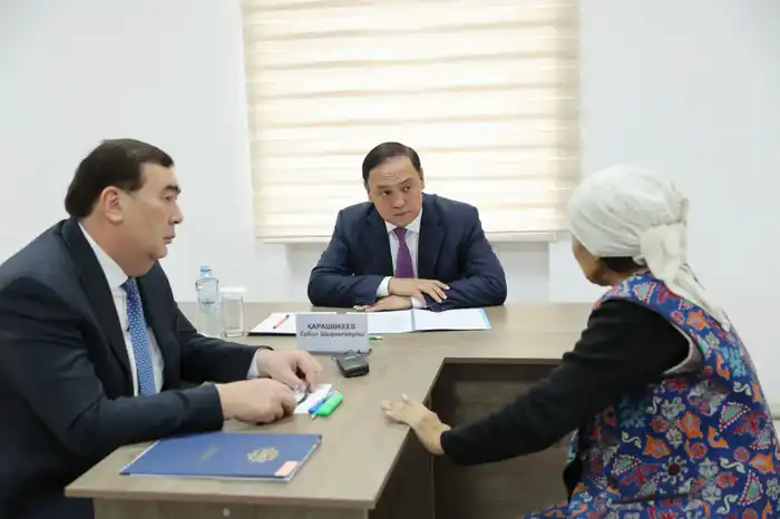 Ербол Карашукеев встретился с жителями Тараза (8)
