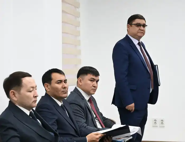 Бейбит Исабаев провел прием граждан по личным вопросам (2)