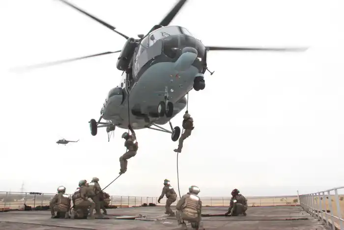 Гвардейцы Казахстана задержали без малого 18 тысяч нарушителей (4)