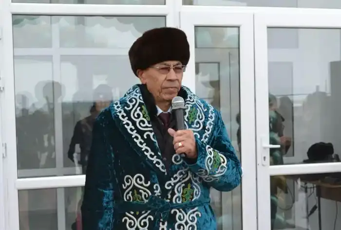 В Шалкарском районе в один день открылись два новых спортивных комплекса (7)