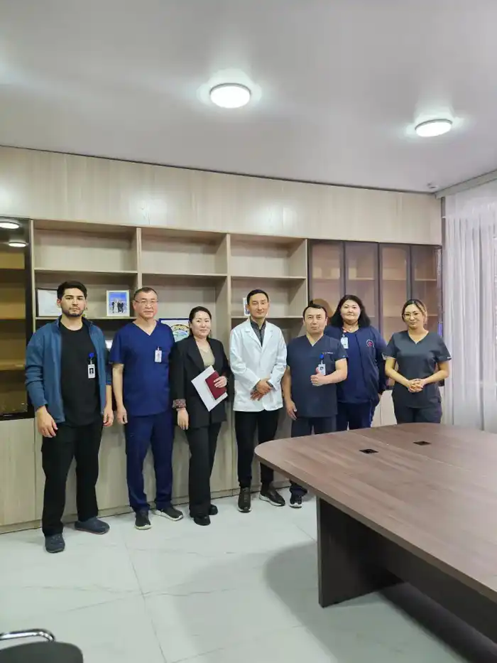 В Городском кардиологическом центре впервые в Алматы проведена уникальная операция беременной женщине без применения рентгеновского излучения (2)