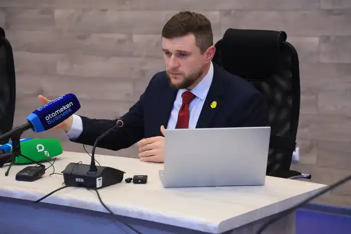 В Караганде «умные» переходы помогают предотвращать ДТП (4)