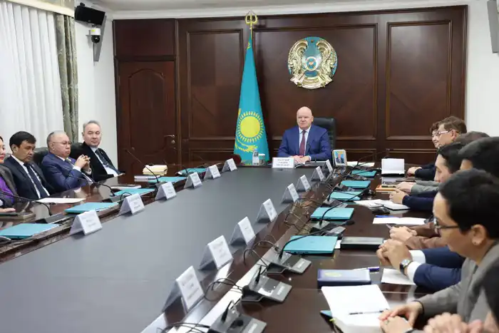 В Высшем Судебном Совете состоялось аппаратное совещание, посвящённое конституционным реформам и деятельности Конституционной комиссии (3)