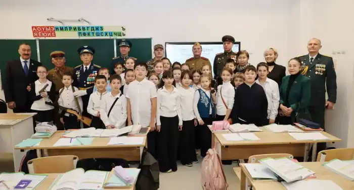 Национальная гвардия и столичная школа почтили память героя (3)