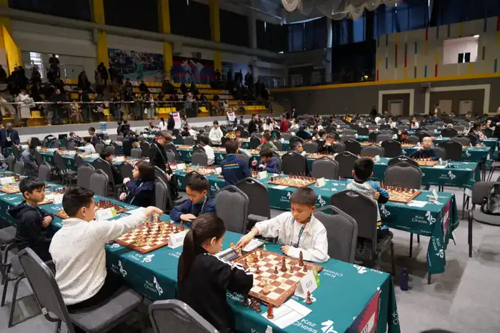 В ЧЕМПИОНАТЕ КАЗАХСТАНА ПО ШАХМАТАМ СРЕДИ ЮНИОРОВ В ТУРКЕСТАНЕ ПРИНИМАЮТ УЧАСТИЕ 1052 СПОРТСМЕНА (7)