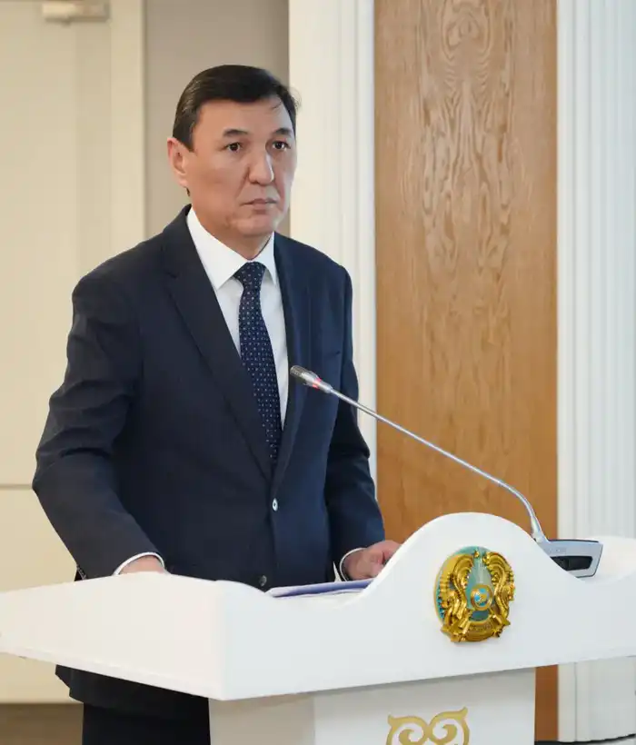 В ТУРКЕСТАНСКОЙ ОБЛАСТИ УСИЛЯТ РАБОТУ ПО ТРУДОУСТРОЙСТВУ ВЫПУСКНИКОВ КОЛЛЕДЖЕЙ (2)