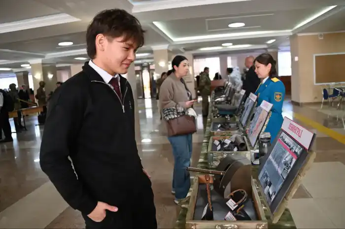 Министерство обороны проводит в южных регионах акцию «Біртұтас ел – біртұтас жер» для допризывной молодежи (2)