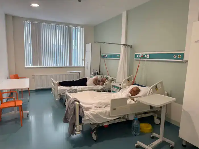 ИНСУЛЬТНЫЙ ЦЕНТР НКЦЭМ: ПО РЕСПУБЛИКЕ В 2025 ГОДУ ПРОЛЕЧЕНО СВЫШЕ 53 ТЫСЯЧ ПАЦИЕНТОВ (2)