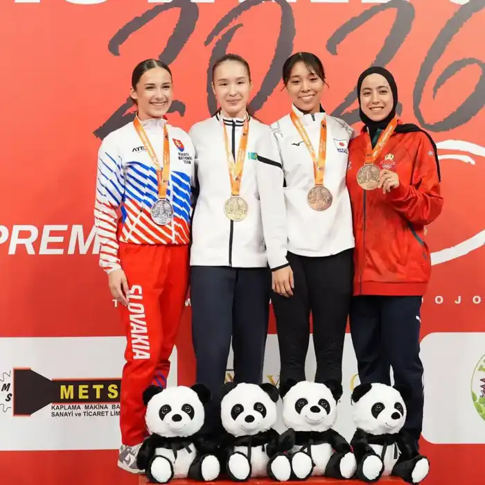 Общекомандное 3-место: Бэлла Самашева и Софья Берульцева - победители турнира Премьер-лиги в Стамбуле (2)