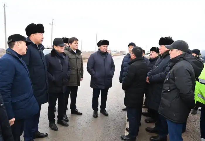 Глава региона ознакомился с ходом реконструкции автодороги «Шиели-Тайконыр» (2)