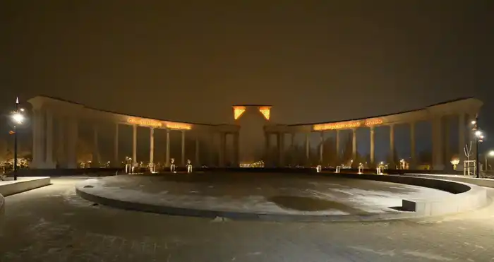 Глава региона ознакомился с ходом реконструкции Президентского парка (9)