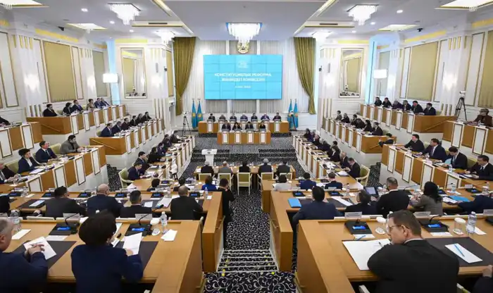 Председатель Высшего Судебного Совета Дмитрий Малахов принял участие в очередном заседании Конституционной комиссии (7)