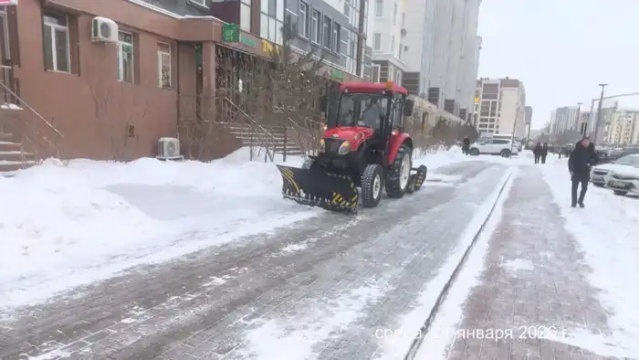 За ночь из Астаны вывезли около 24 тысяч кубометров снега (5)