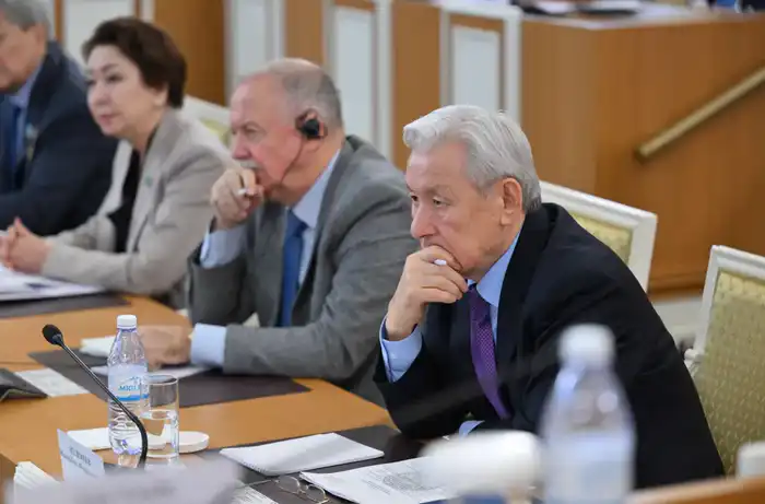 Первое заседание Комиссии по Конституционной реформе: главные итоги, предложения и решения (6)