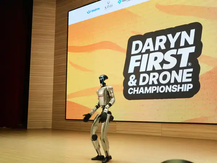 В Алматы стартовал «Фестиваль роботов» (4)