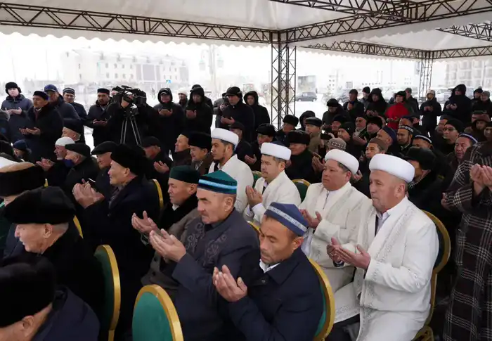 ИСЛАМСКИЙ ИНСТИТУТ ОТКРЫЛСЯ В ТУРКЕСТАНЕ (3)