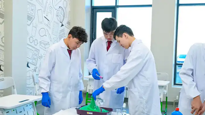 В Жанаозене впервые открылся современный Дворец школьников (7)