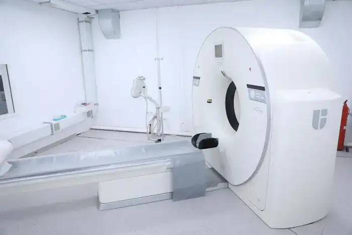 В больнице Актобе запустили новый КТ и мобильную С-дугу для экстренной помощи (5)